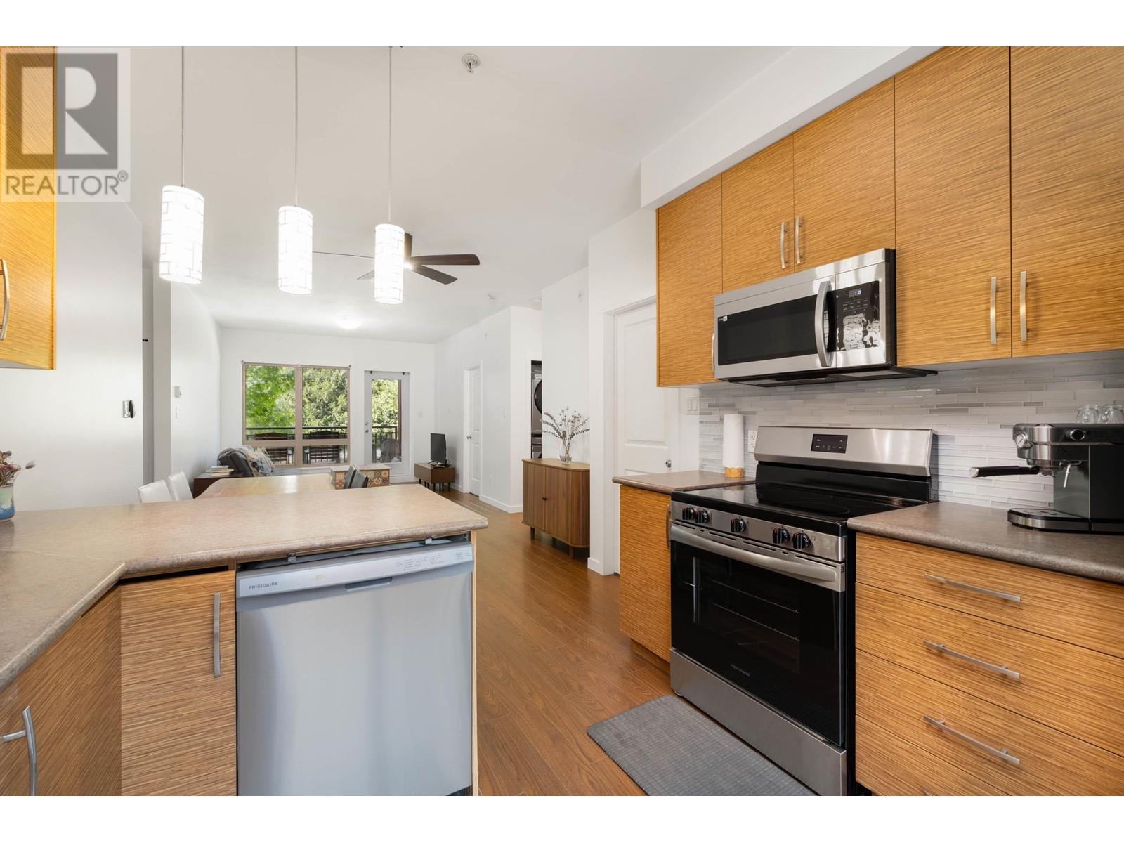 Property at 2 7450 PROSPECT STREET image 1