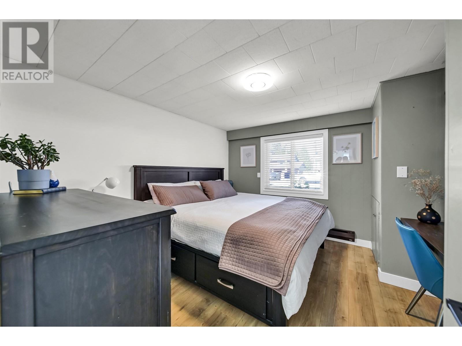 808 Runnymede Avenue, Coquitlam, British Columbia  V3J 2V2 - Photo 15 - R3000663