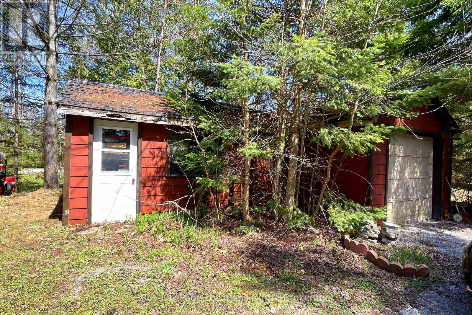 239 Monck Rd Cty 45, Kawartha Lakes, Ontario  L0K 1W0 - Photo 41 - X12135759