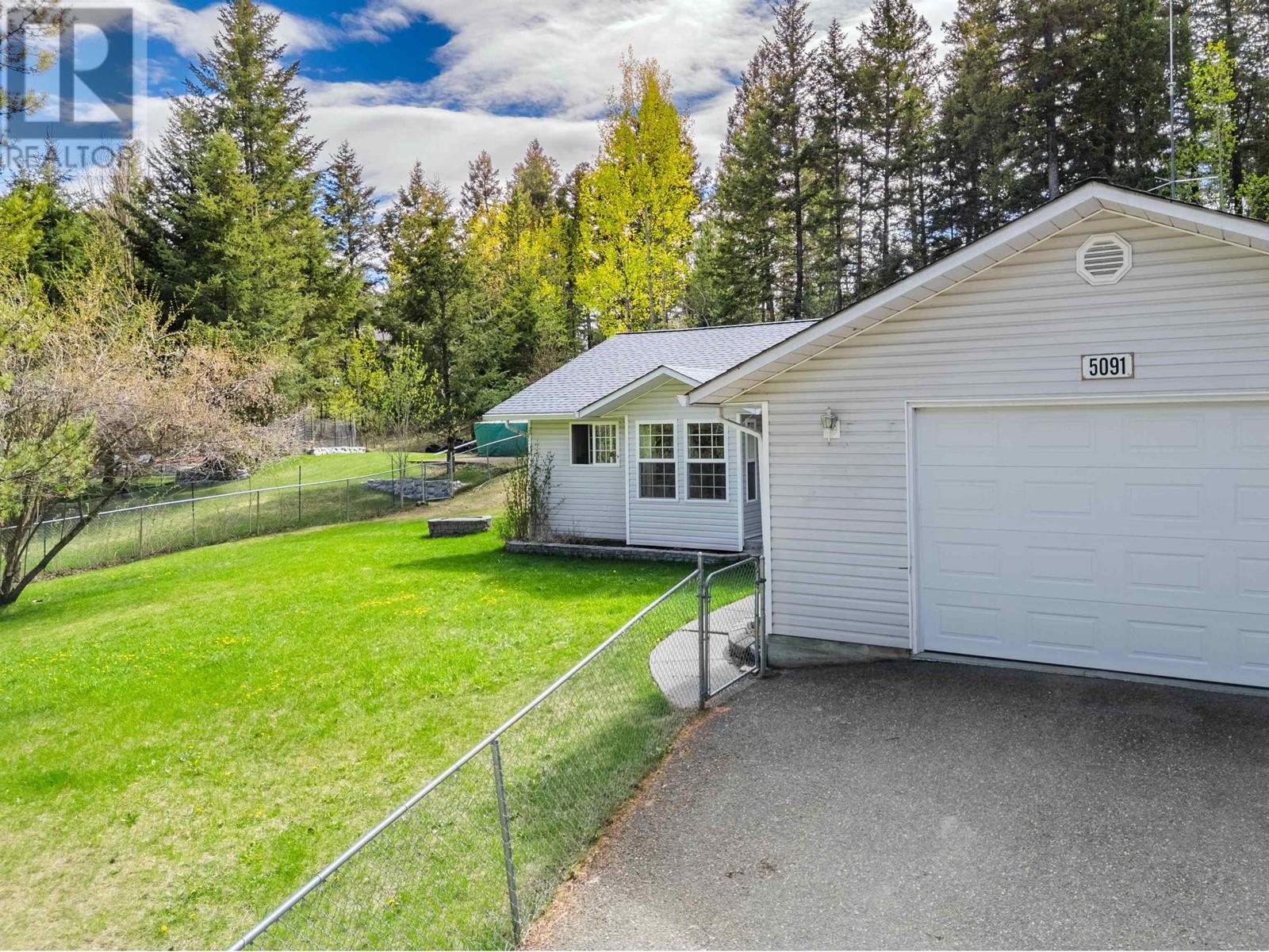 5091 Easzee Drive, 108 Mile Ranch, British Columbia  V0K 2Z0 - Photo 34 - R2961147