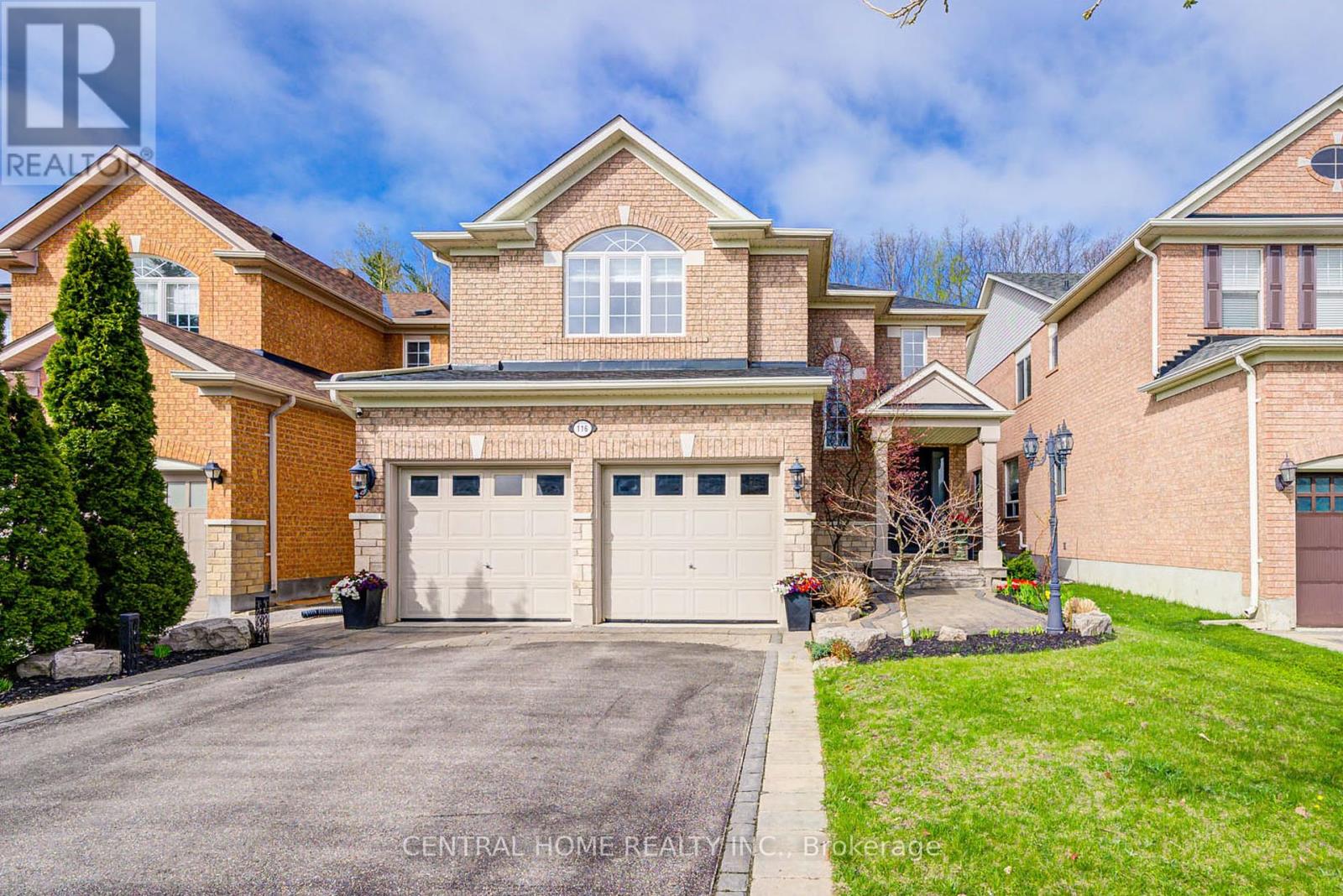116 Wood Rim Drive, Richmond Hill, Ontario  L4E 4N8 - Photo 1 - N12121543