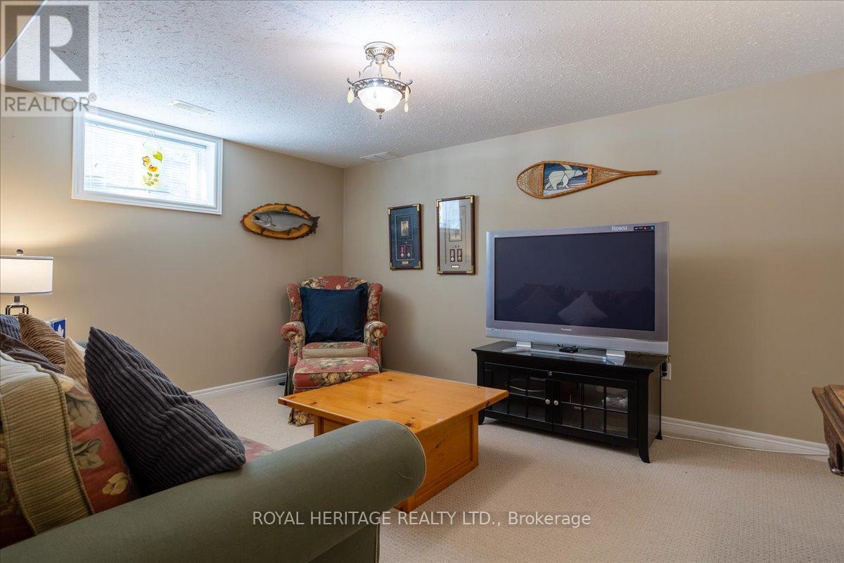 162 Riverside Drive, Kawartha Lakes, Ontario  K0M 1A0 - Photo 24 - X12015164