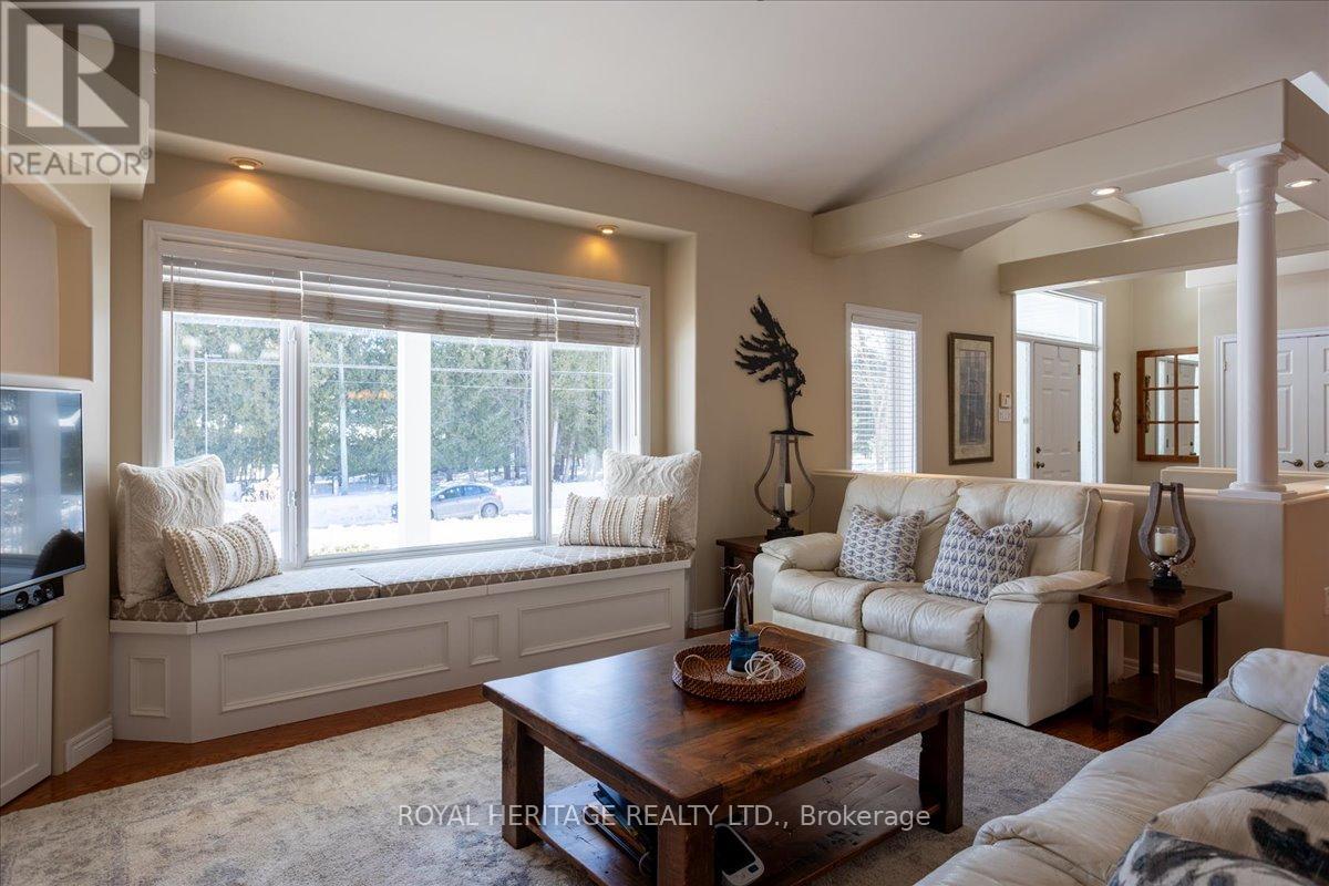 162 Riverside Drive, Kawartha Lakes, Ontario  K0M 1A0 - Photo 8 - X12015164