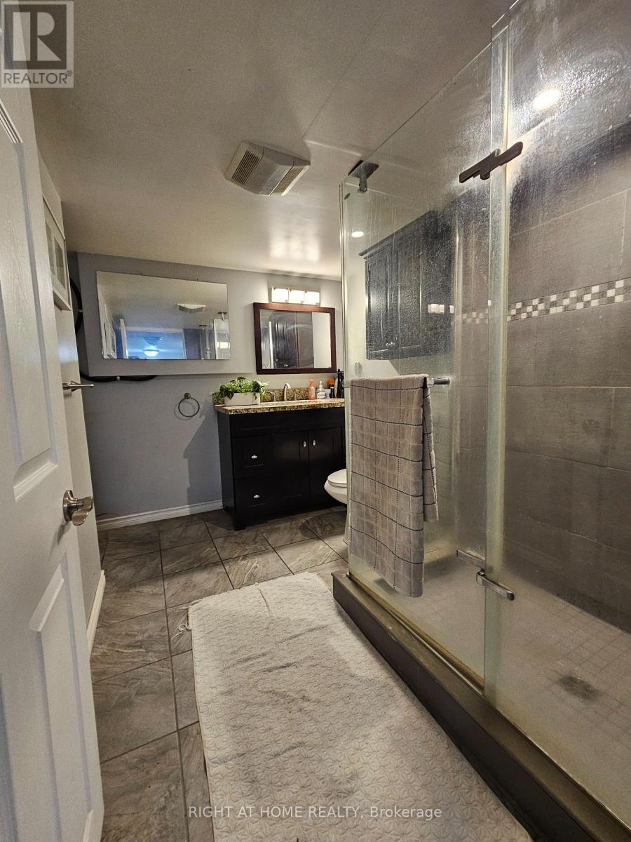 63 Cundles Road E, Barrie, Ontario  L4M 2Z6 - Photo 20 - S12135757