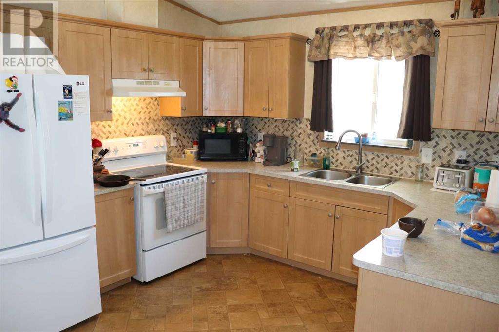 5001 51 Street, Robb, Alberta T0E 1X0 - Photo 4 - A2201092