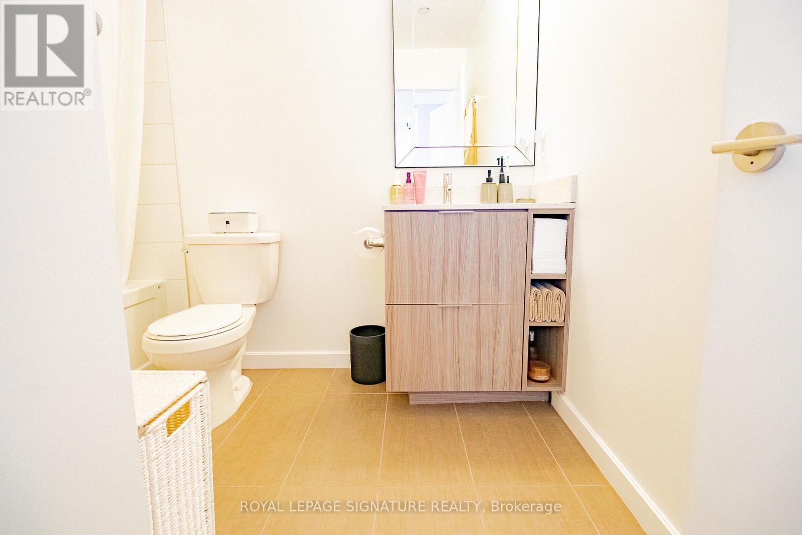 808 - 50 Forest Manor Road, Toronto (Henry Farm), Ontario  M2J 0E3 - Photo 14 - C12132158