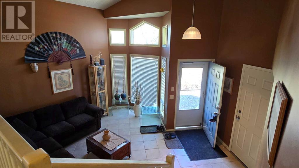 Property at 203 Arbour Summit Close NW image 3