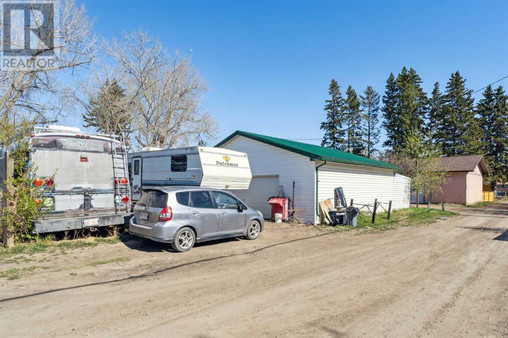 663 10 Avenue S, Carstairs, Alberta  T0M 0N0 - Photo 26 - A2218607