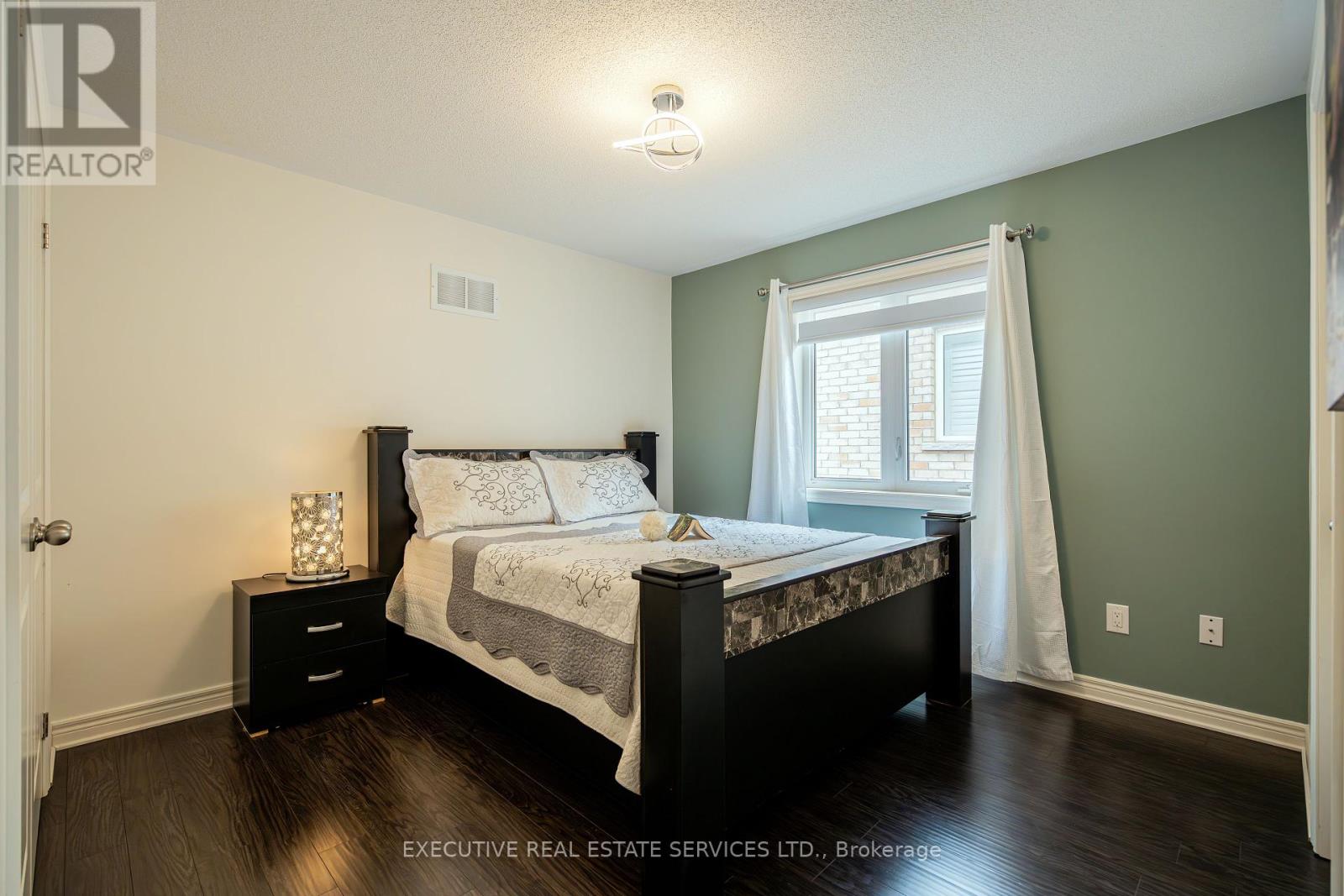 255 Buick Boulevard, Brampton, Ontario  L7A 4M7 - Photo 20 - W12132082