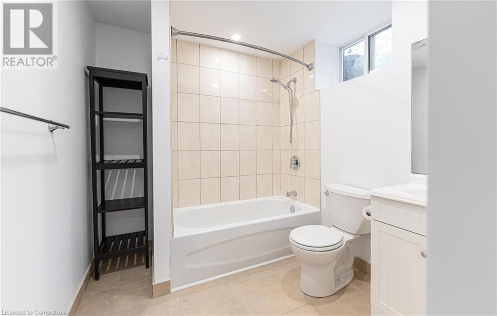 102 Lower Unit Gladstone Avenue Unit# 3, Hamilton, Ontario  L8M 2H9 - Photo 15 - 40726700