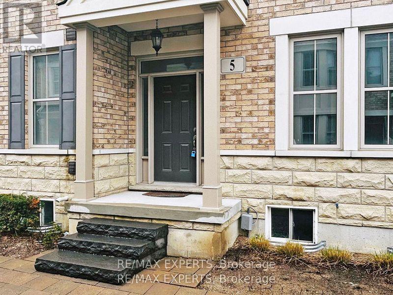 Property at 5 AMHERST CIRCLE image 2