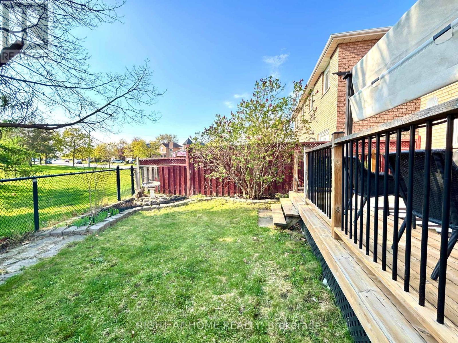 5 Torada Court, Brampton, Ontario  L7A 1H5 - Photo 35 - W12133695