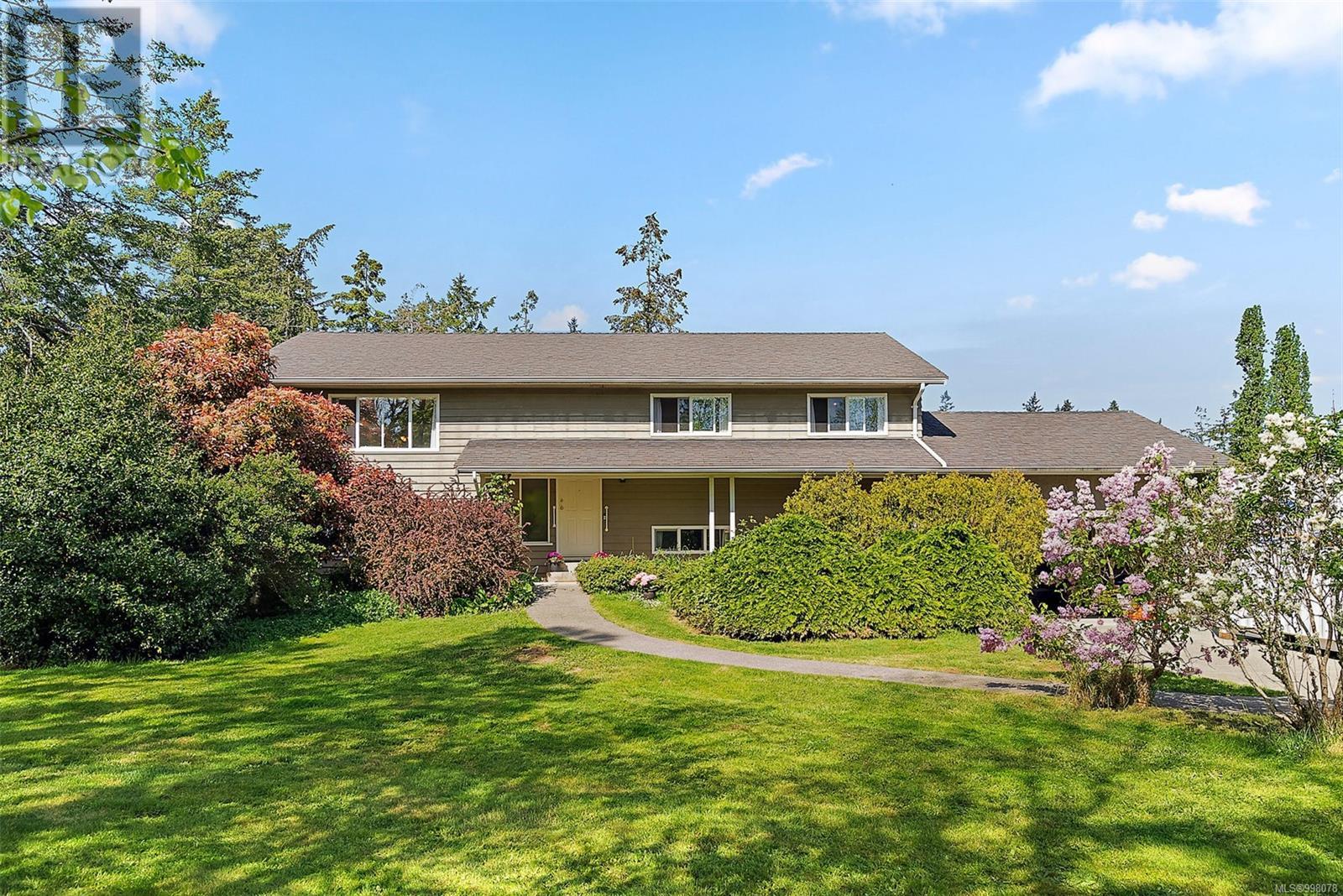 Property at 10814 Derrick Rd image 2