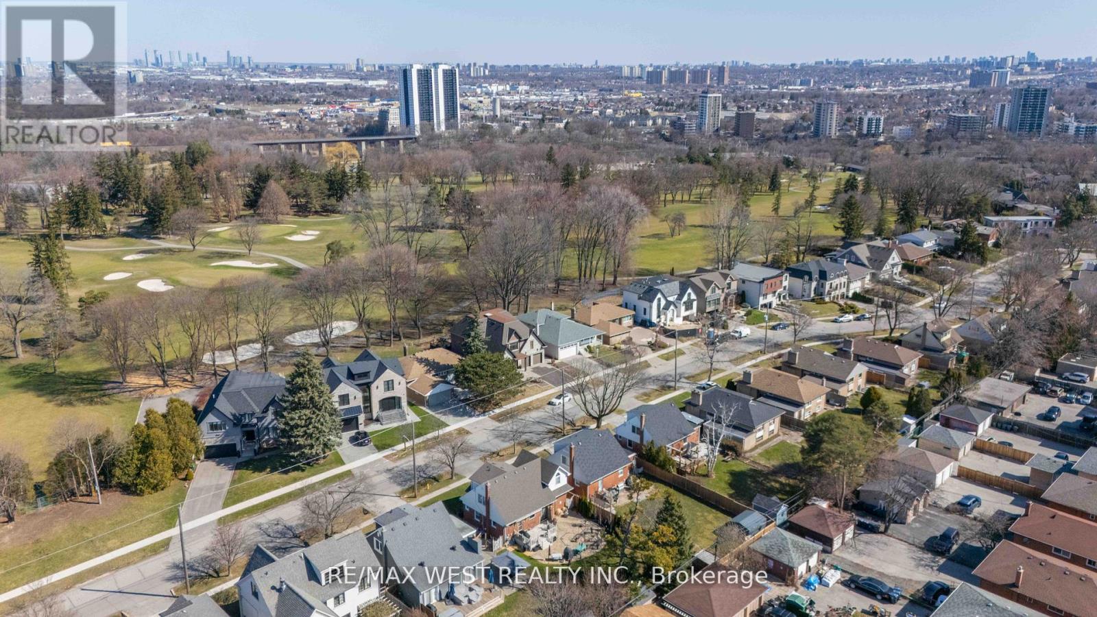 28 Braywin Drive, Toronto, Ontario  M9P 2P1 - Photo 28 - W12135801