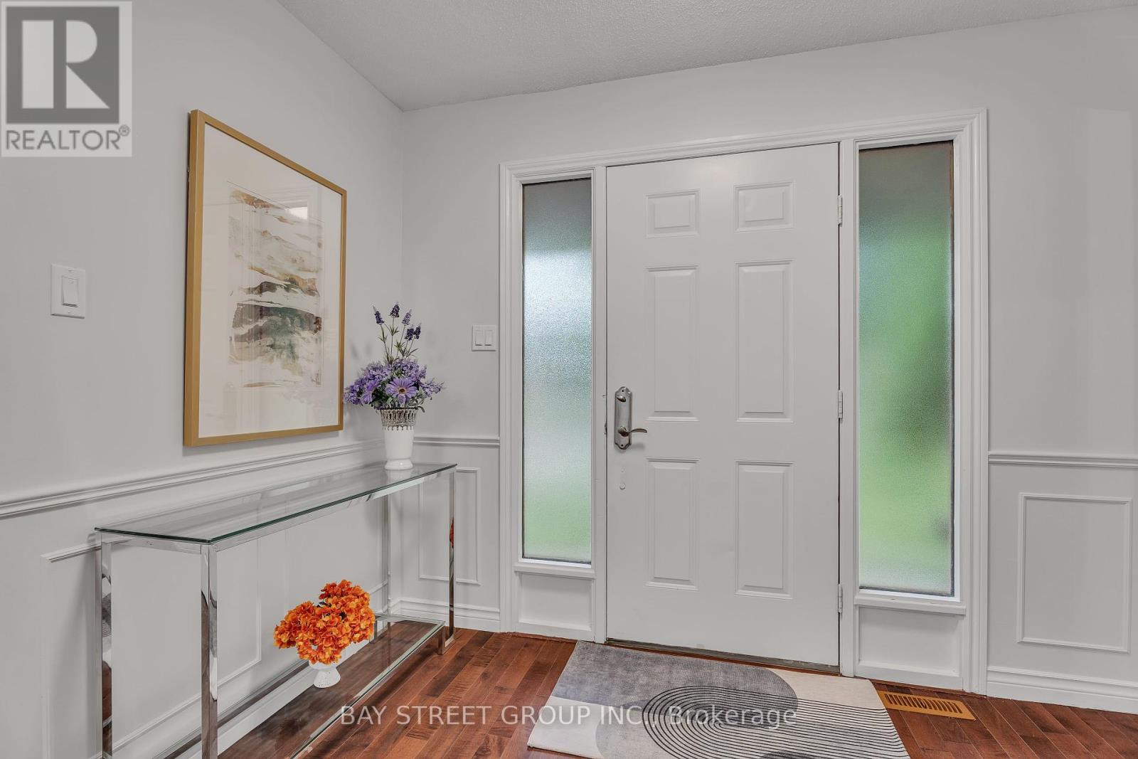 33 Repton Avenue, London North, Ontario  N5X 3G3 - Photo 4 - X12135770