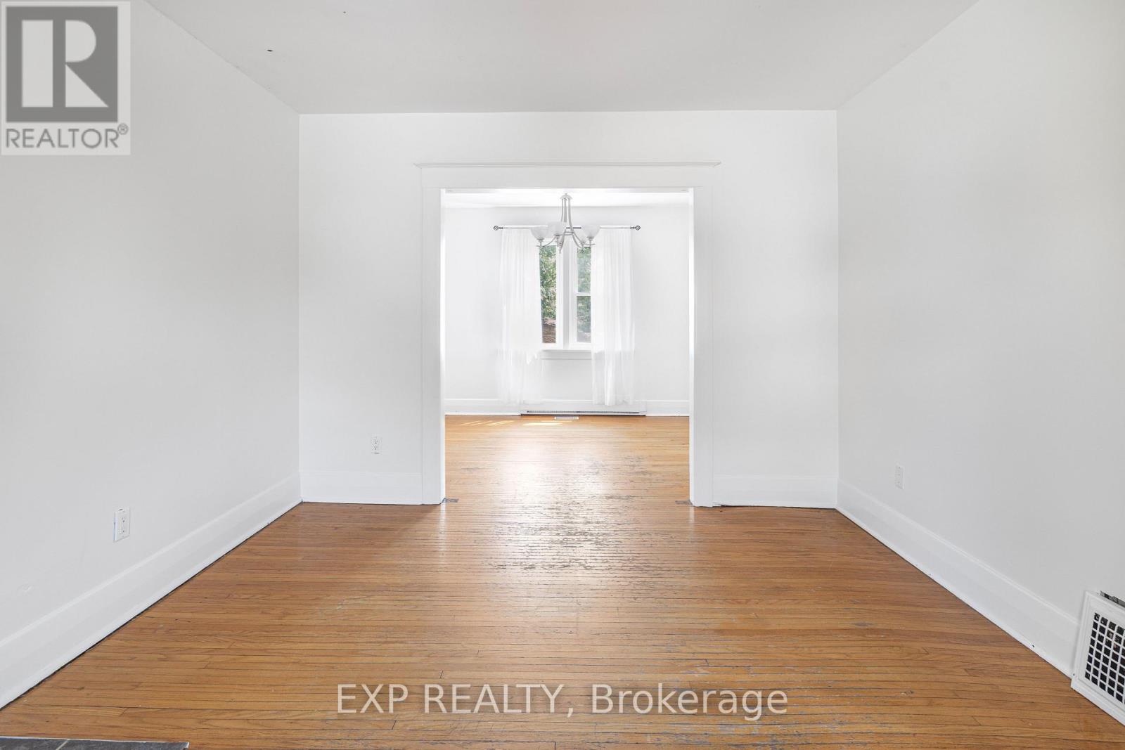 Property at 349 LUELLA STREET image 3