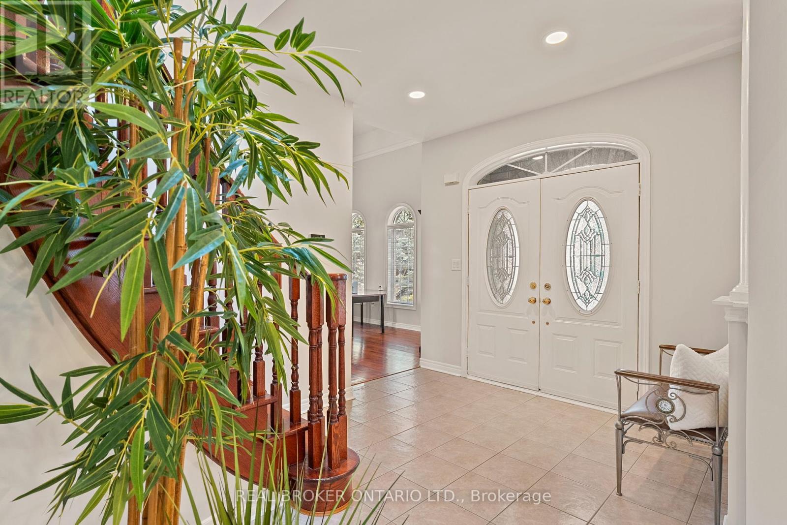 58 Calera Crescent, Vaughan, Ontario  L4H 1V9 - Photo 6 - N12132846