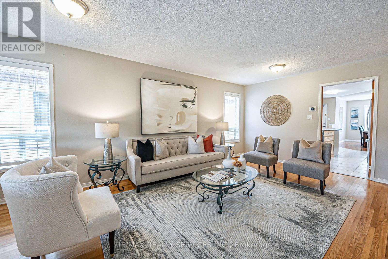 196 Van Scott Drive, Brampton, Ontario  L7A 1V8 - Photo 7 - W12131112