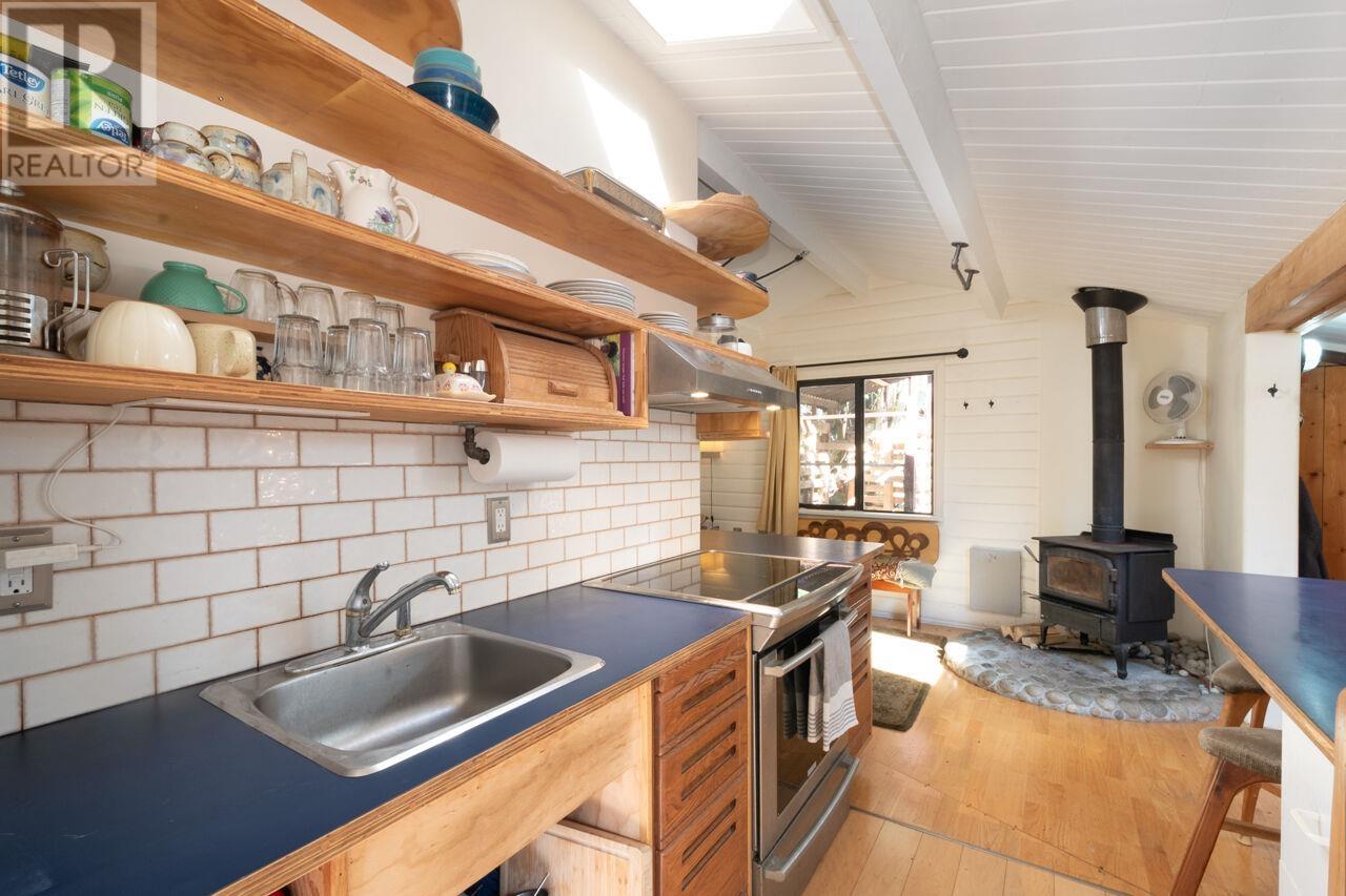 1467 Tunstall Boulevard, Bowen Island, British Columbia  V0N 1G2 - Photo 12 - R3000672