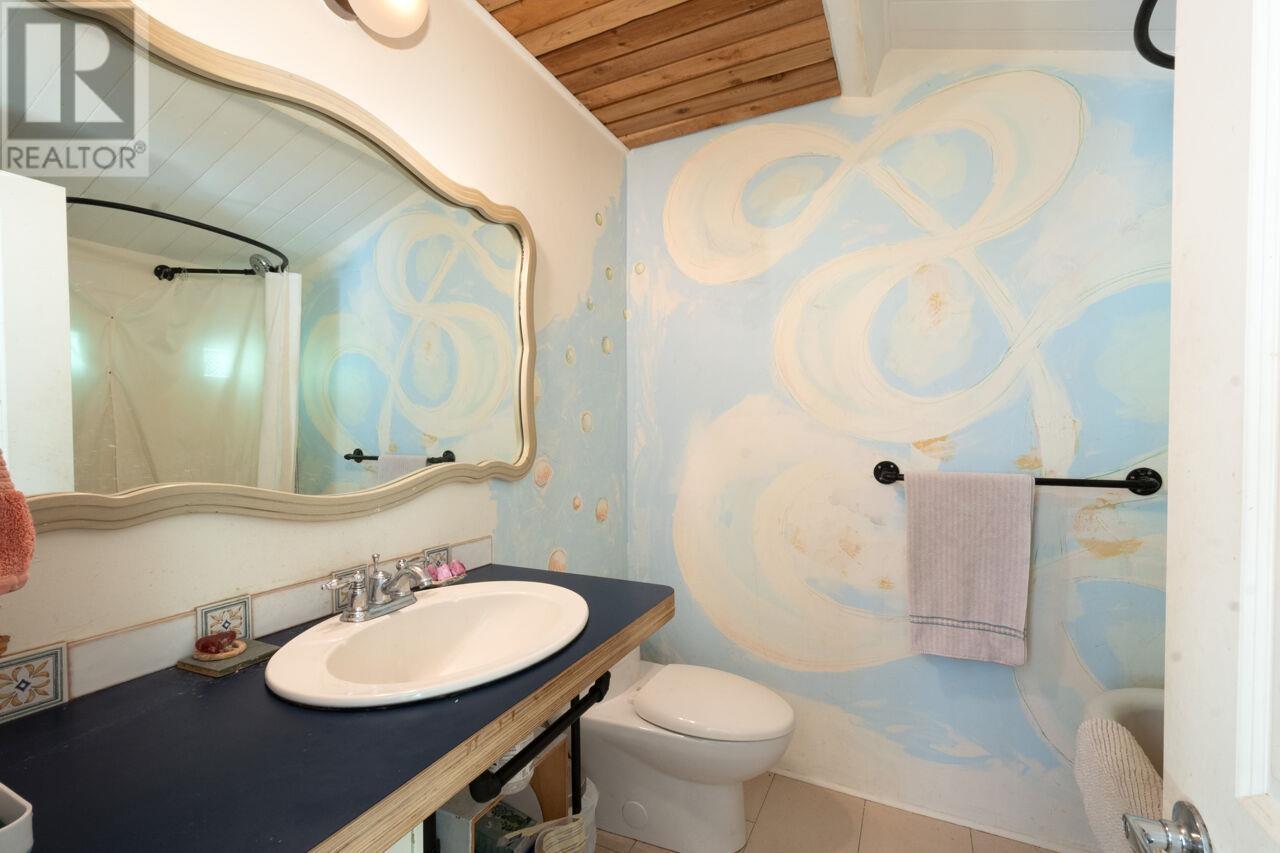 1467 Tunstall Boulevard, Bowen Island, British Columbia  V0N 1G2 - Photo 13 - R3000672