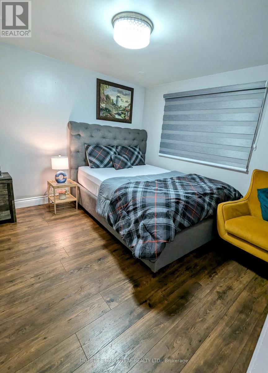 261 Overlea Drive, Kitchener, Ontario  N2M 1T7 - Photo 13 - X12128812