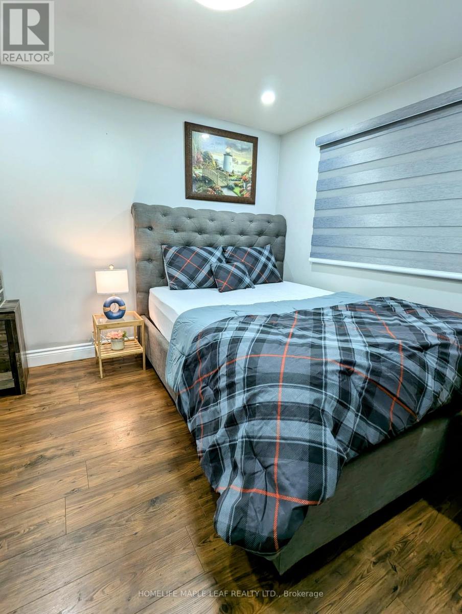 261 Overlea Drive, Kitchener, Ontario  N2M 1T7 - Photo 15 - X12128812