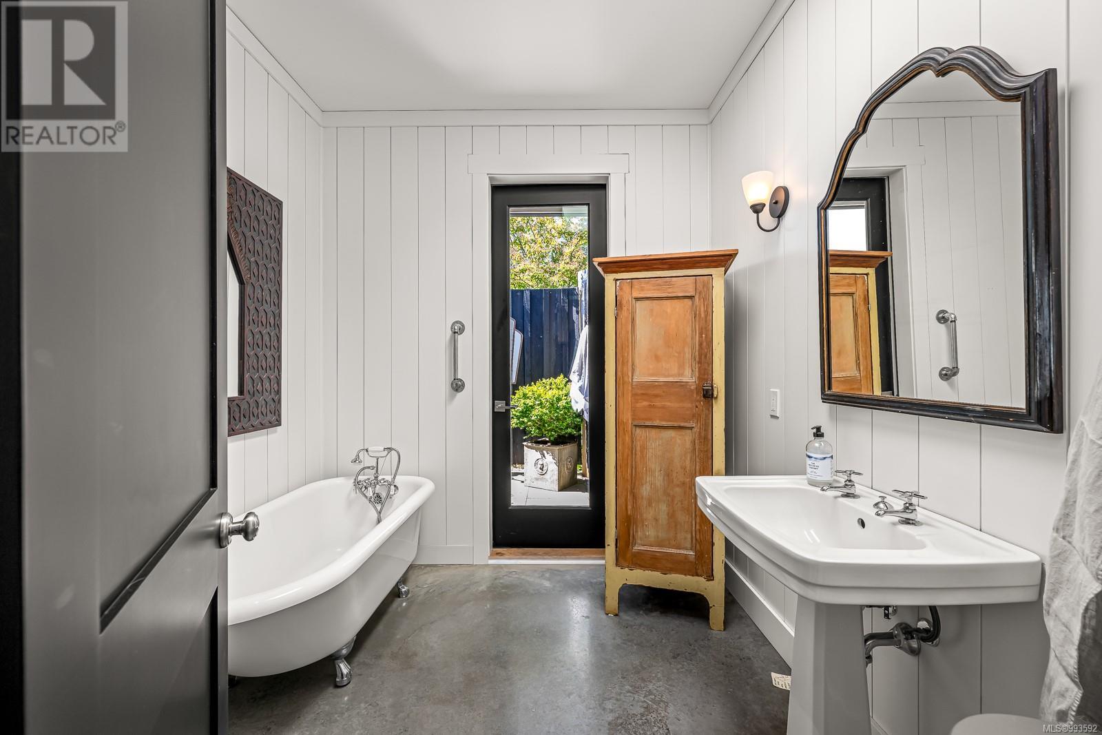 1760 Ostby Rd, Hornby Island, British Columbia  V0R 1Z0 - Photo 28 - 993592