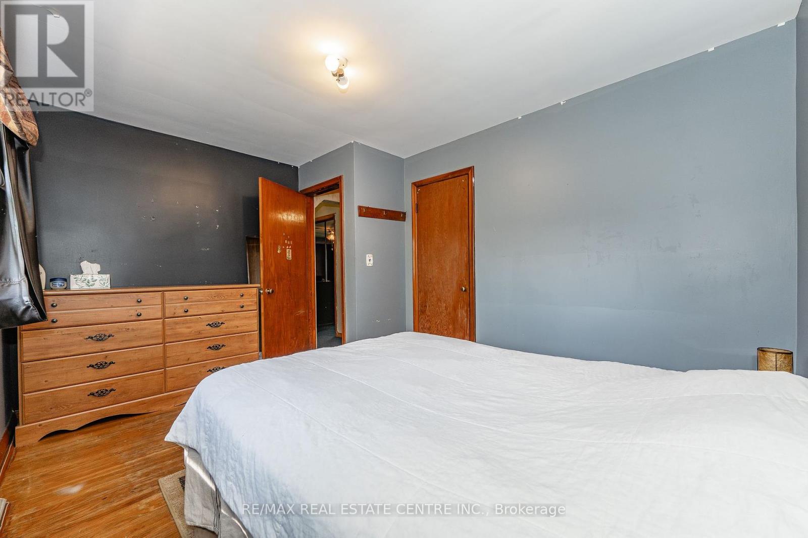 413 Middle Street, Cambridge, Ontario  N3H 3Z7 - Photo 17 - X12134747