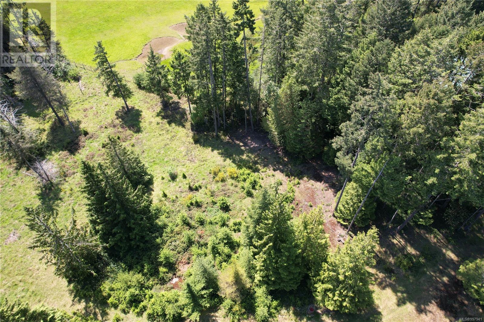 271 James Way, Gabriola Island, British Columbia