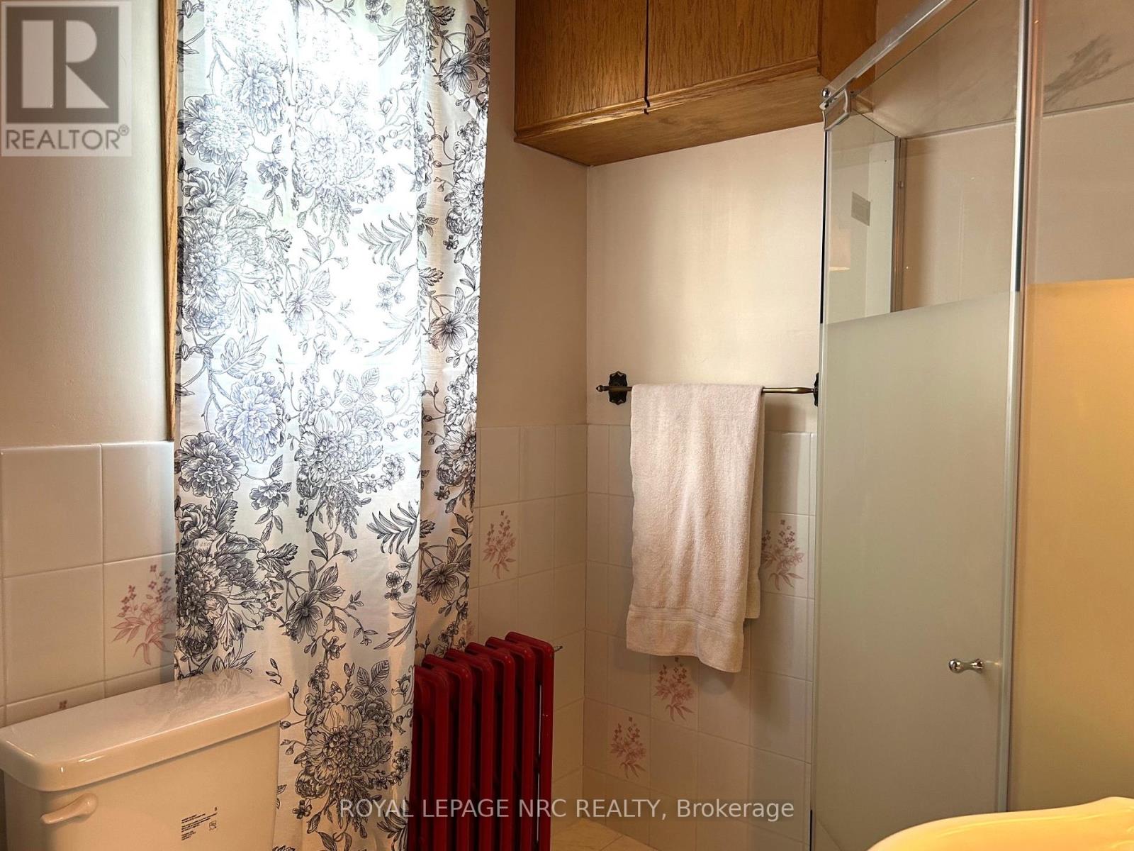 1 Klines Avenue, Welland, Ontario  L3C 1Z7 - Photo 10 - X12135866