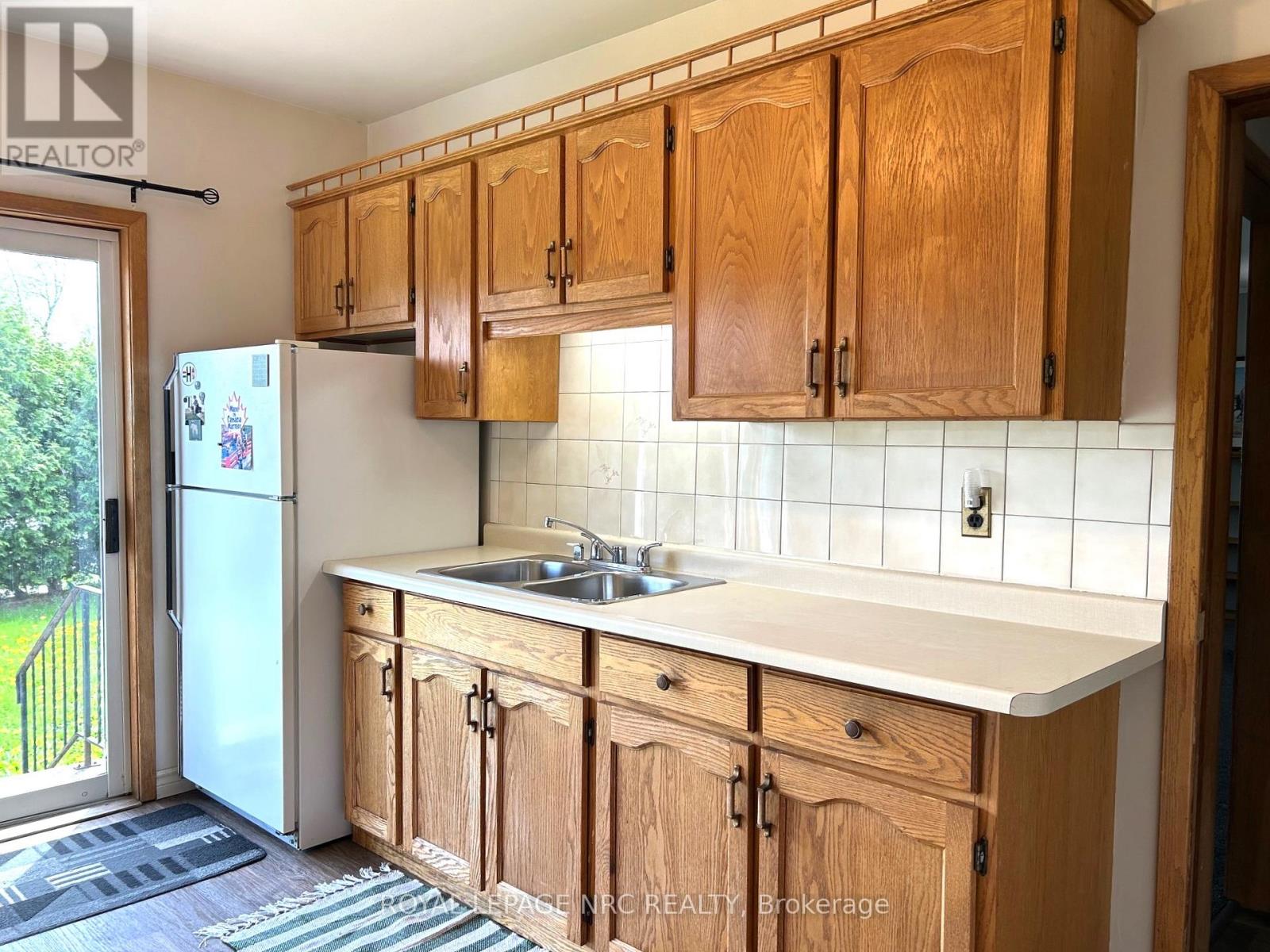 Property at 1 KLINES AVENUE image 3