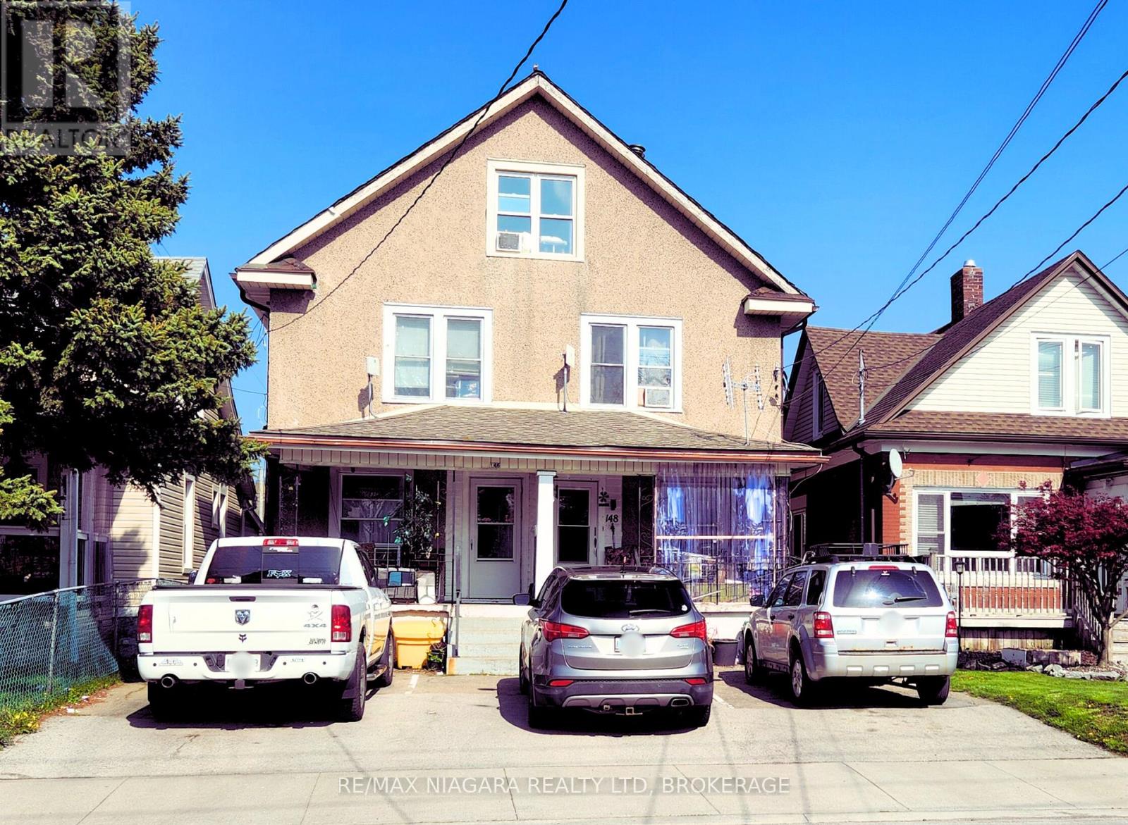 146 Burgar Street, Welland (Welland Downtown), Ontario  L3B 2S8 - Photo 1 - X12135885