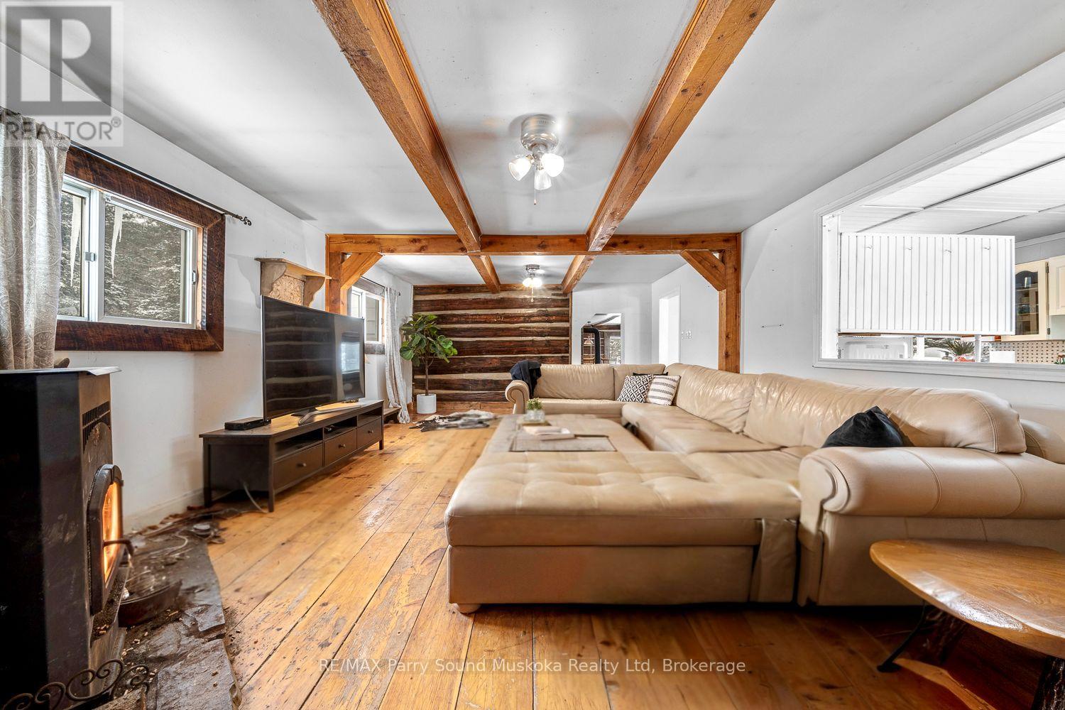 1516 Williamsport Road, Huntsville, Ontario  P1H 2J4 - Photo 16 - X12135867