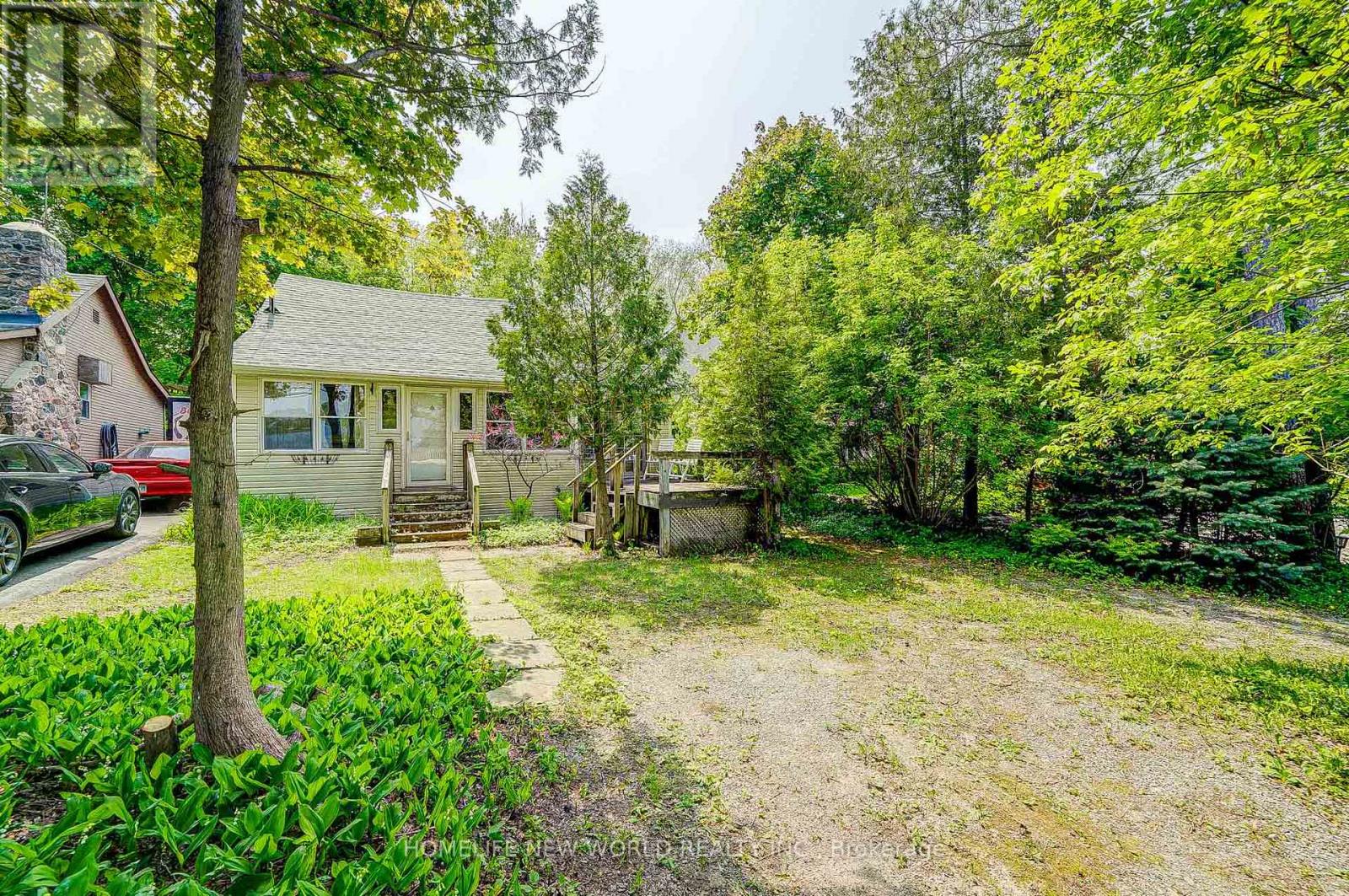 5741 Lakeshore Road, Whitchurch-Stouffville, Ontario  L4A 2Z4 - Photo 1 - N12135853