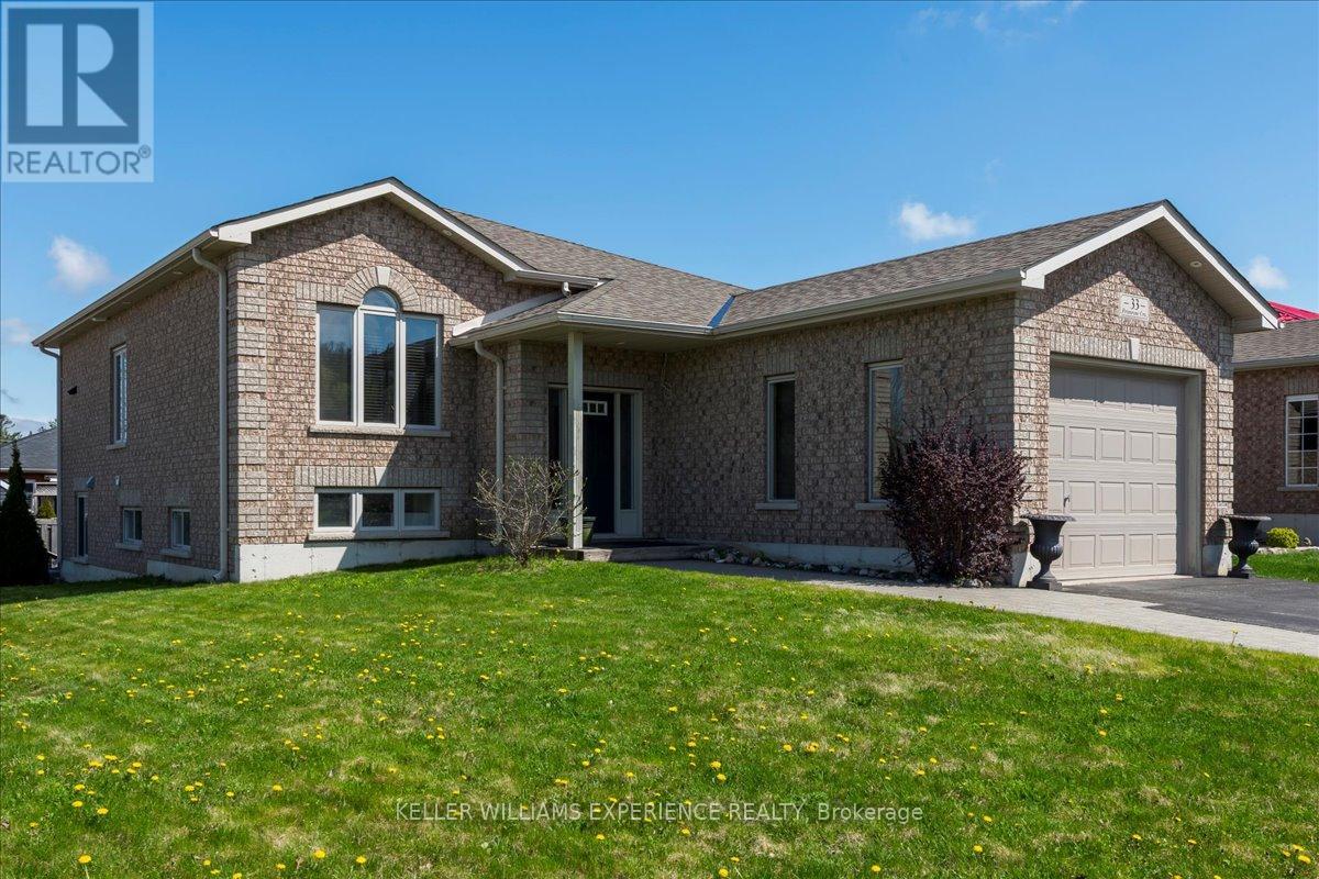 33 Primrose Crescent, Barrie, Ontario  L4N 3Y9 - Photo 1 - S12135886