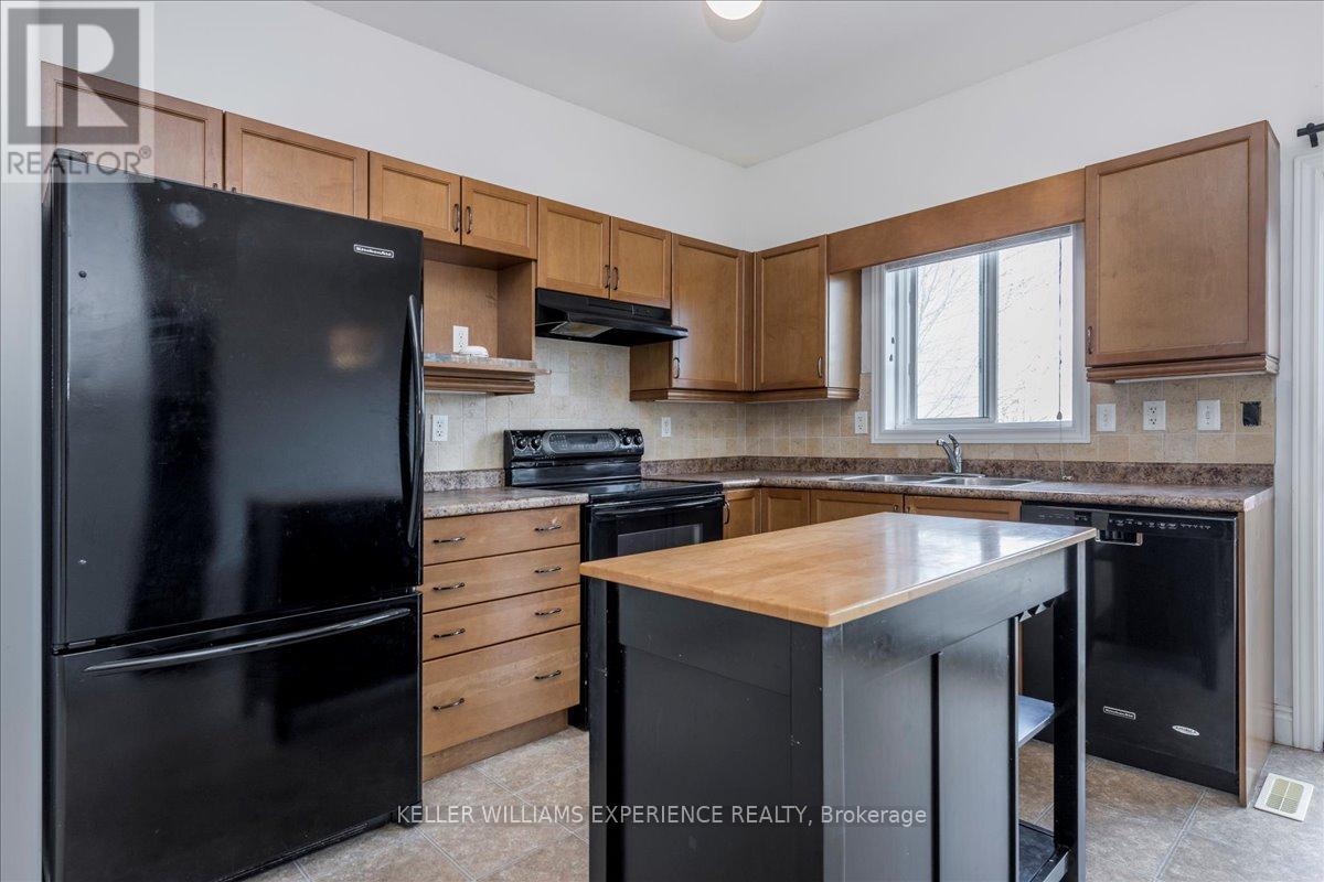 33 Primrose Crescent, Barrie, Ontario  L4N 3Y9 - Photo 13 - S12135886