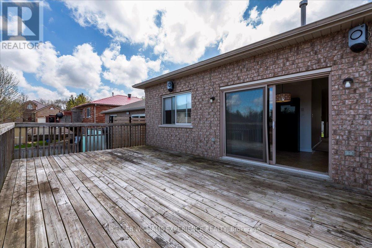33 Primrose Crescent, Barrie, Ontario  L4N 3Y9 - Photo 15 - S12135886