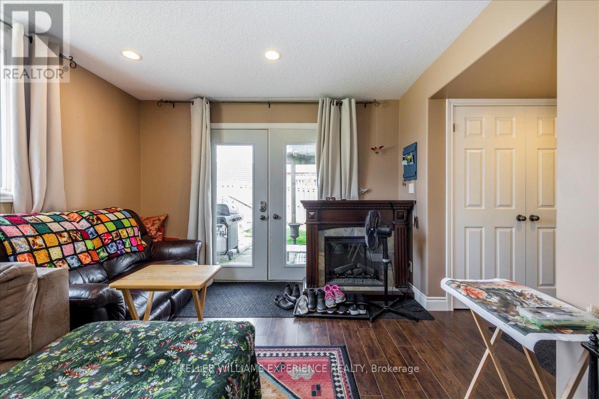 33 Primrose Crescent, Barrie, Ontario  L4N 3Y9 - Photo 32 - S12135886