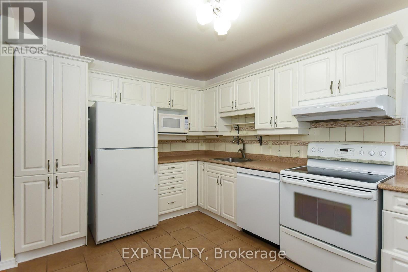 Property at 1627 MEADOWBROOK ROAD image 5