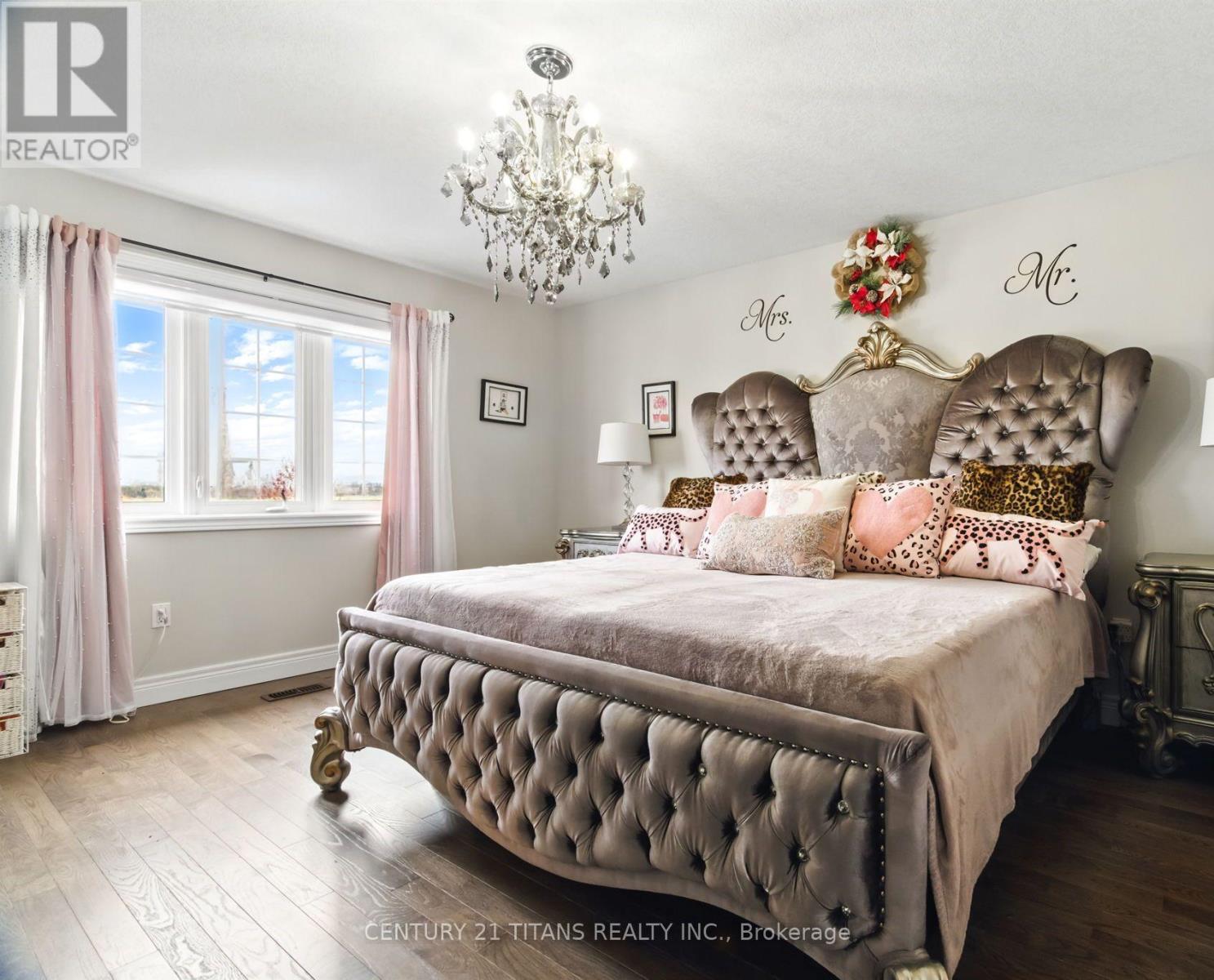 2 Sparrow Crescent E, East Luther Grand Valley, Ontario  L9W 7P2 - Photo 27 - X12134445