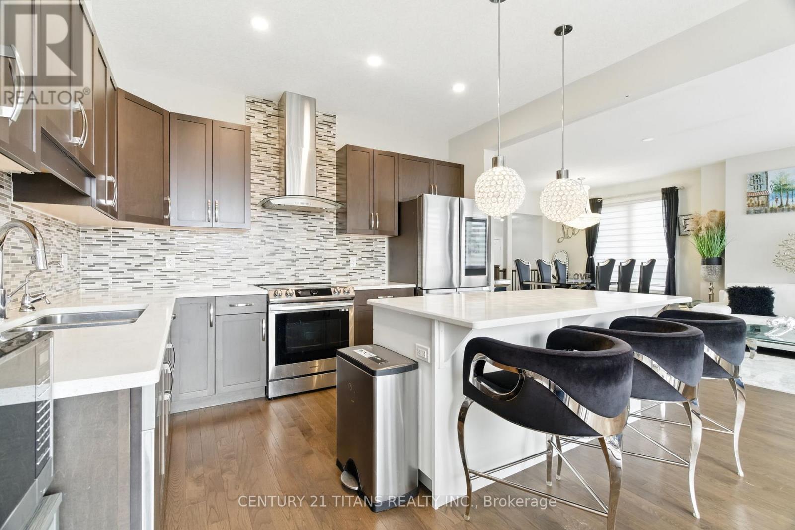 2 Sparrow Crescent E, East Luther Grand Valley, Ontario  L9W 7P2 - Photo 13 - X12134445