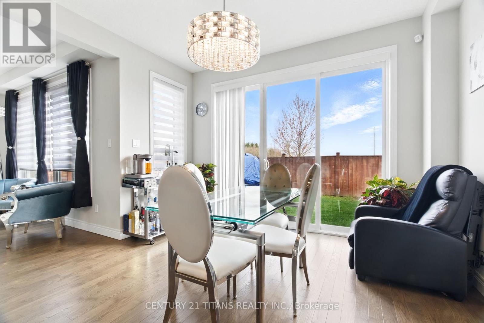 2 Sparrow Crescent E, East Luther Grand Valley, Ontario  L9W 7P2 - Photo 17 - X12134445
