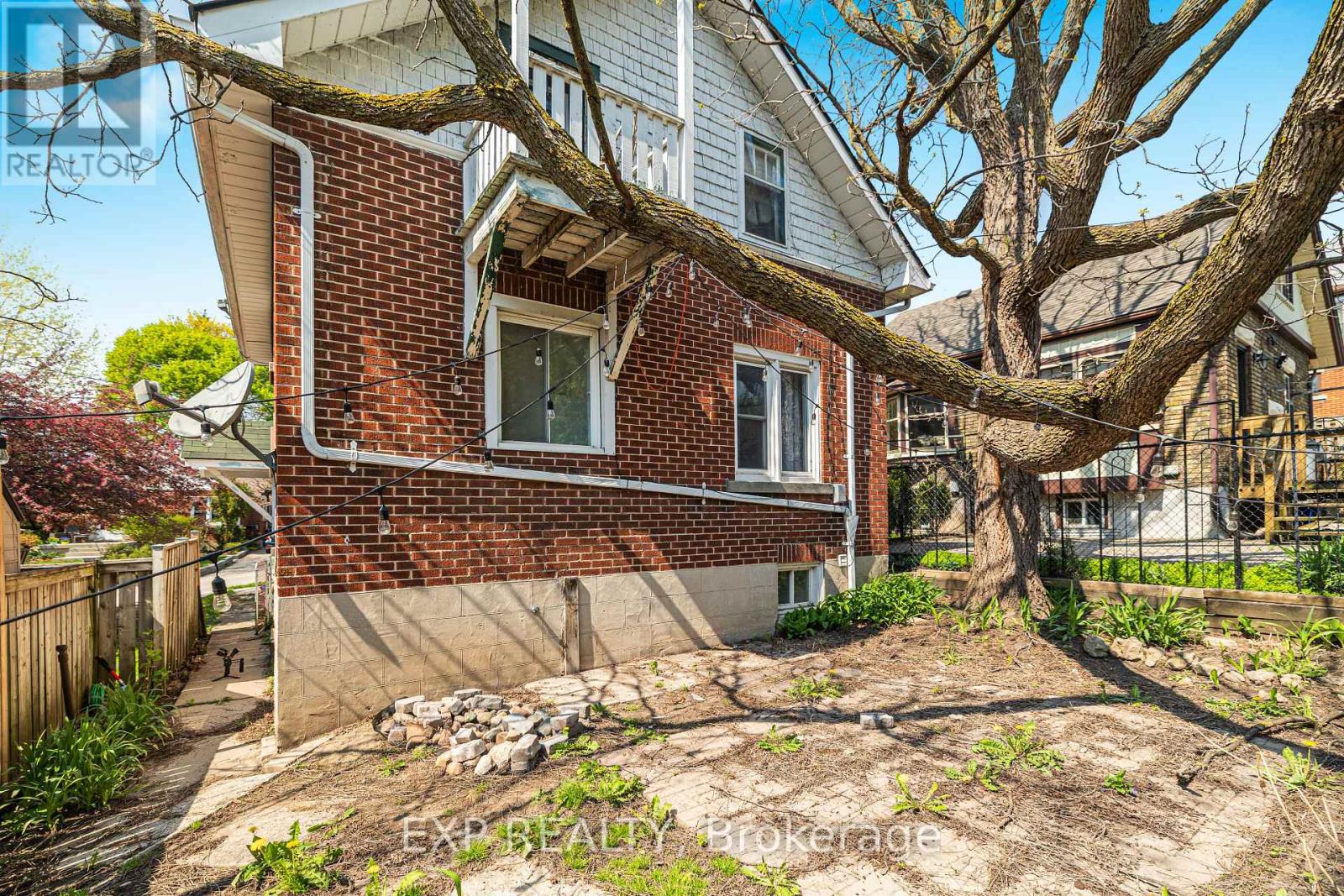 349 Luella Street, Kitchener, Ontario  N2H 2J3 - Photo 24 - X12135777