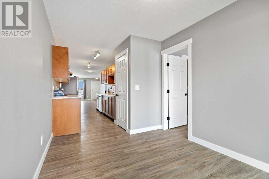 5502 48a Street, Bentley, Alberta  T0C 0J0 - Photo 8 - A2198618