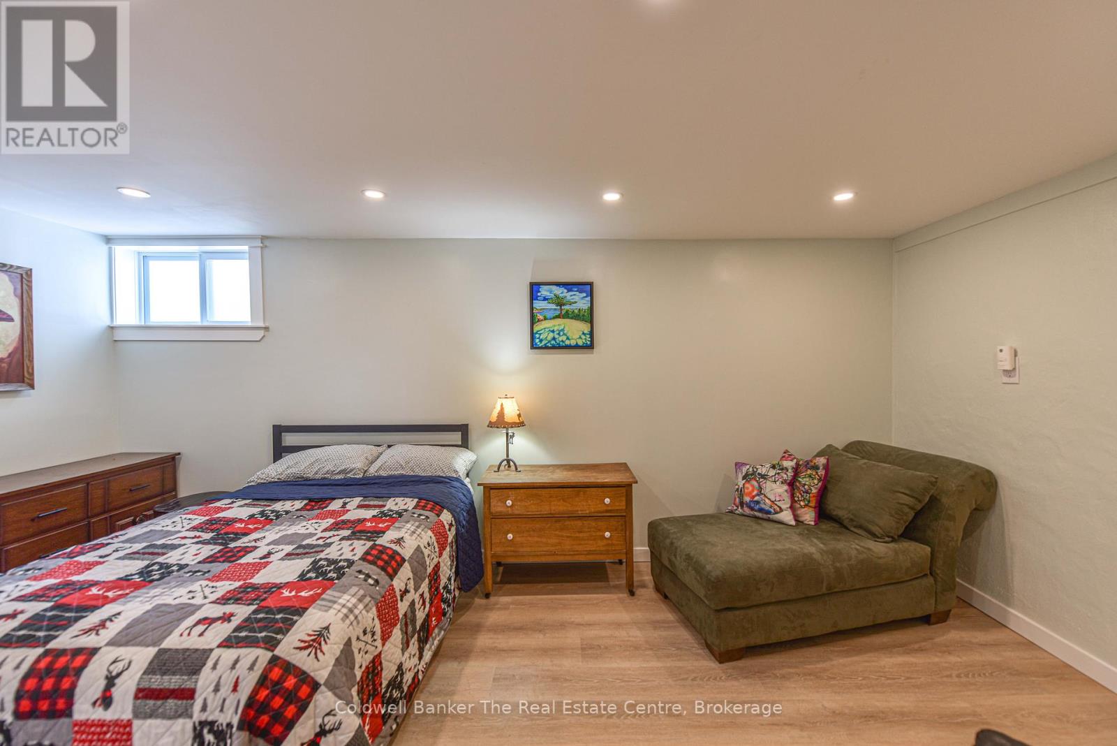 822 Pinedale Road, Gravenhurst, Ontario  P1P 1L3 - Photo 12 - X12021792