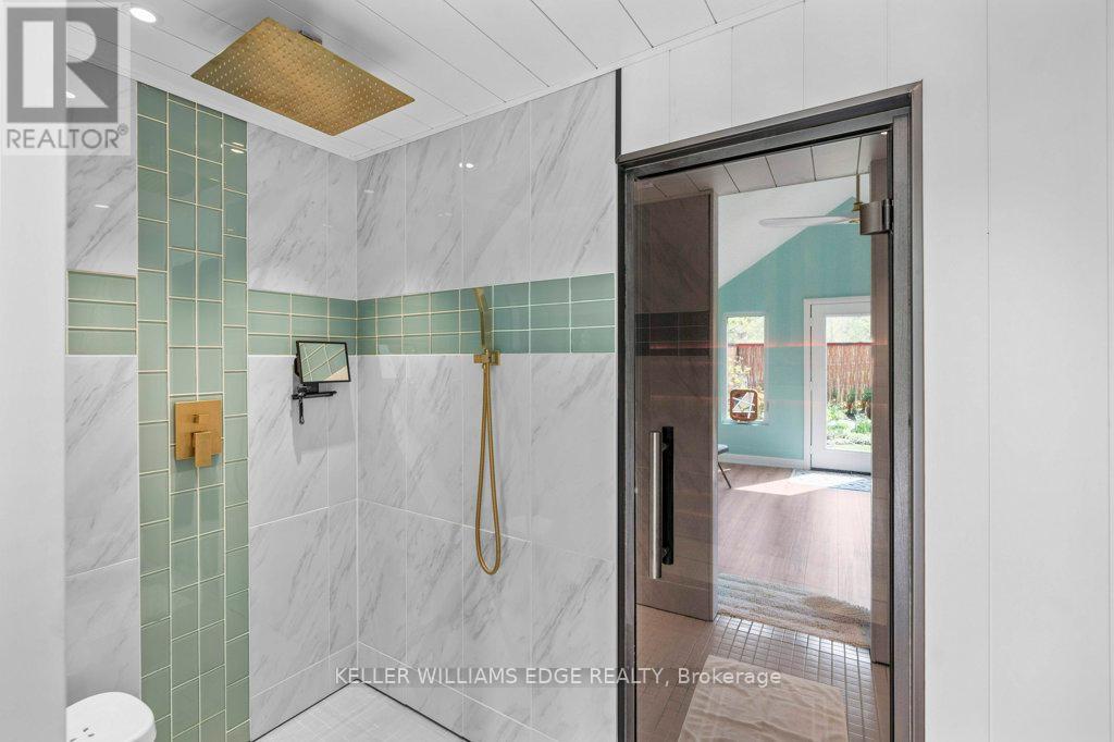 61 Lake Avenue N, Hamilton, Ontario  L8E 1L2 - Photo 34 - X12135904