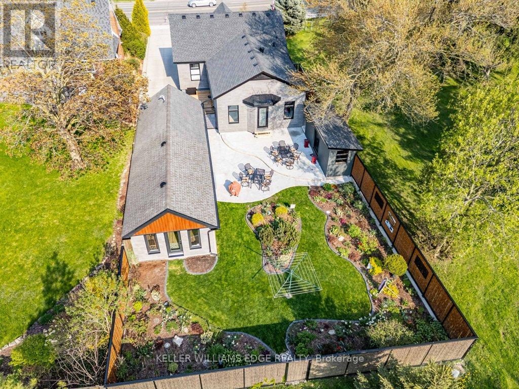 61 Lake Avenue N, Hamilton, Ontario  L8E 1L2 - Photo 45 - X12135904