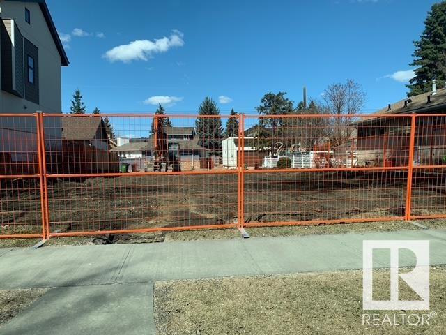 14344 92a Av Nw, Edmonton, Alberta  T5R 5E4 - Photo 2 - E4425177