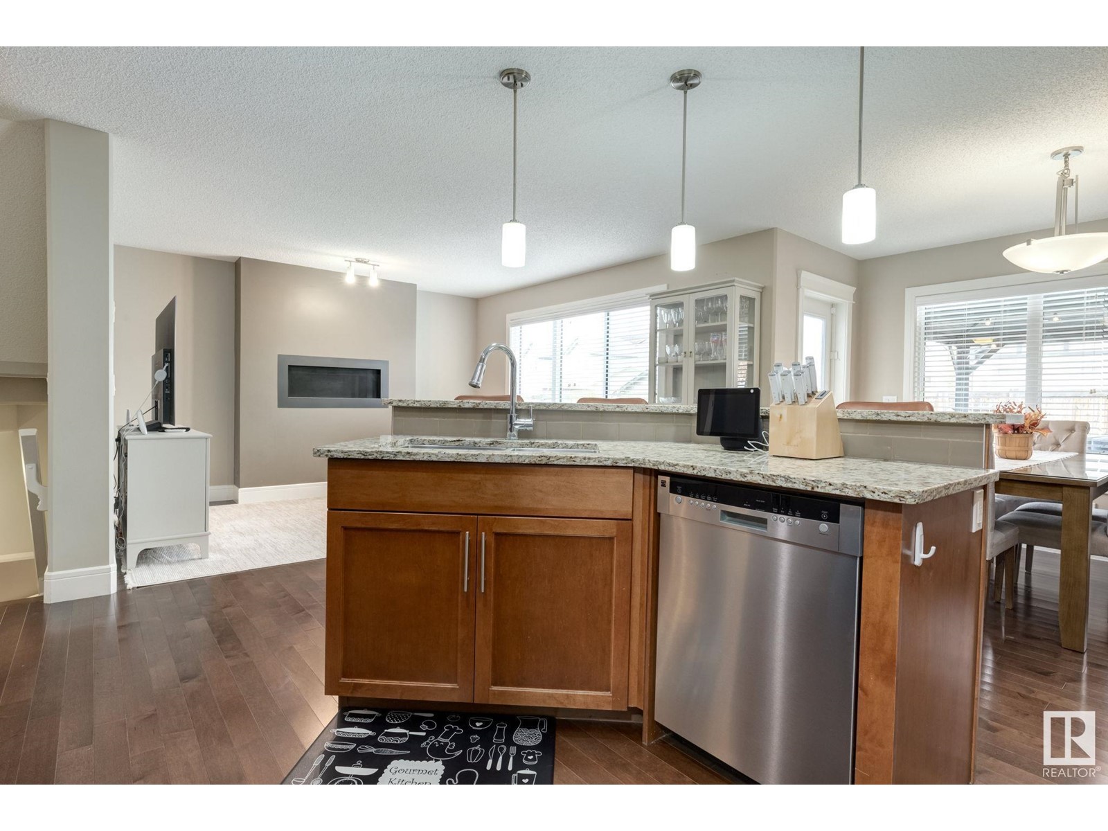 17814 6a Av Sw, Edmonton, Alberta  T6W 2L6 - Photo 8 - E4435323