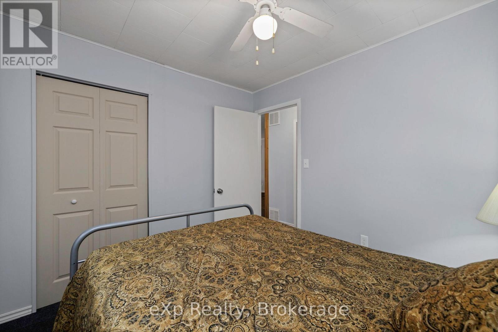 36 Roberts Lake Road E, Seguin, Ontario  P2A 2W8 - Photo 19 - X12135937